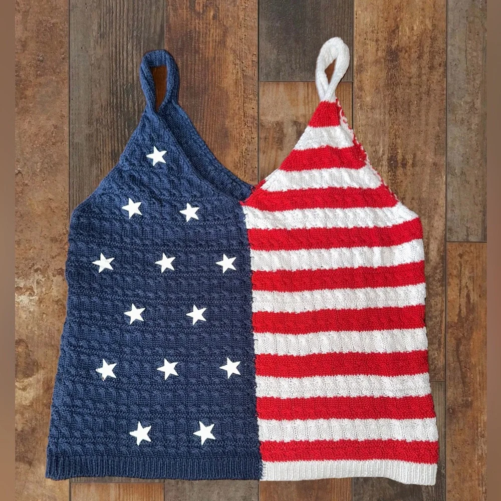 Moon & Madison Patriotic Flag Knit Tank - Picture 2 of 4